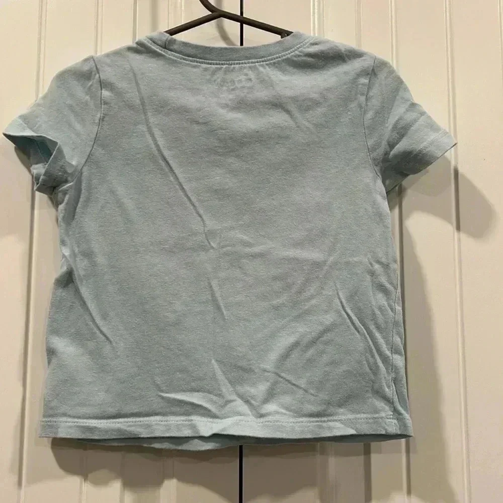 Old Navy Tshirt